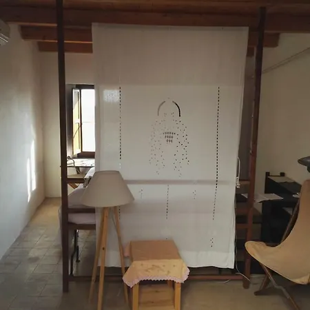 بيت ضيافة Palazzo Capozza سترونغولي